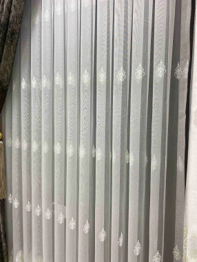 Brç Scatter Pattern Tulle Curtain